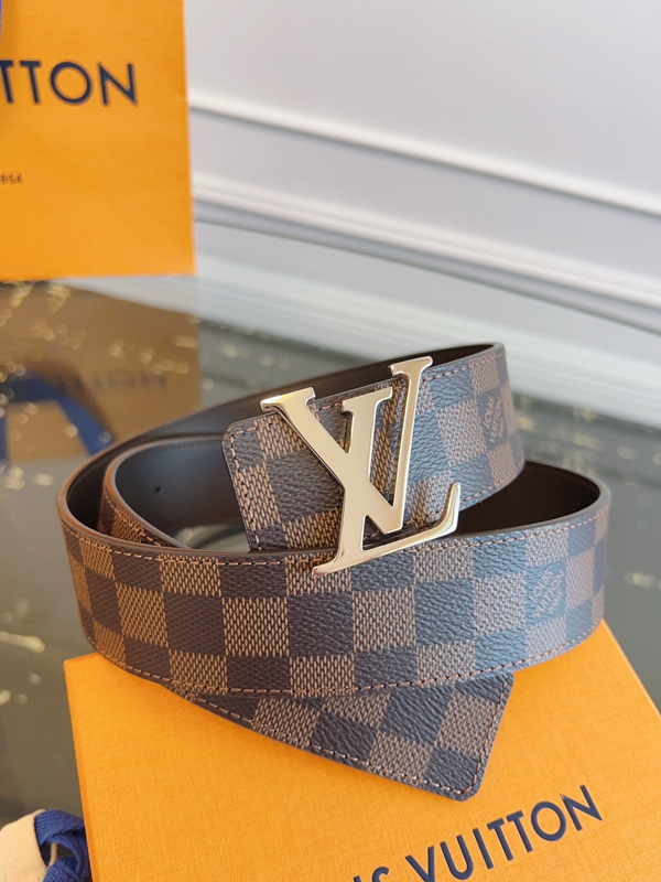 ルイヴィトンベルト細部ディテール